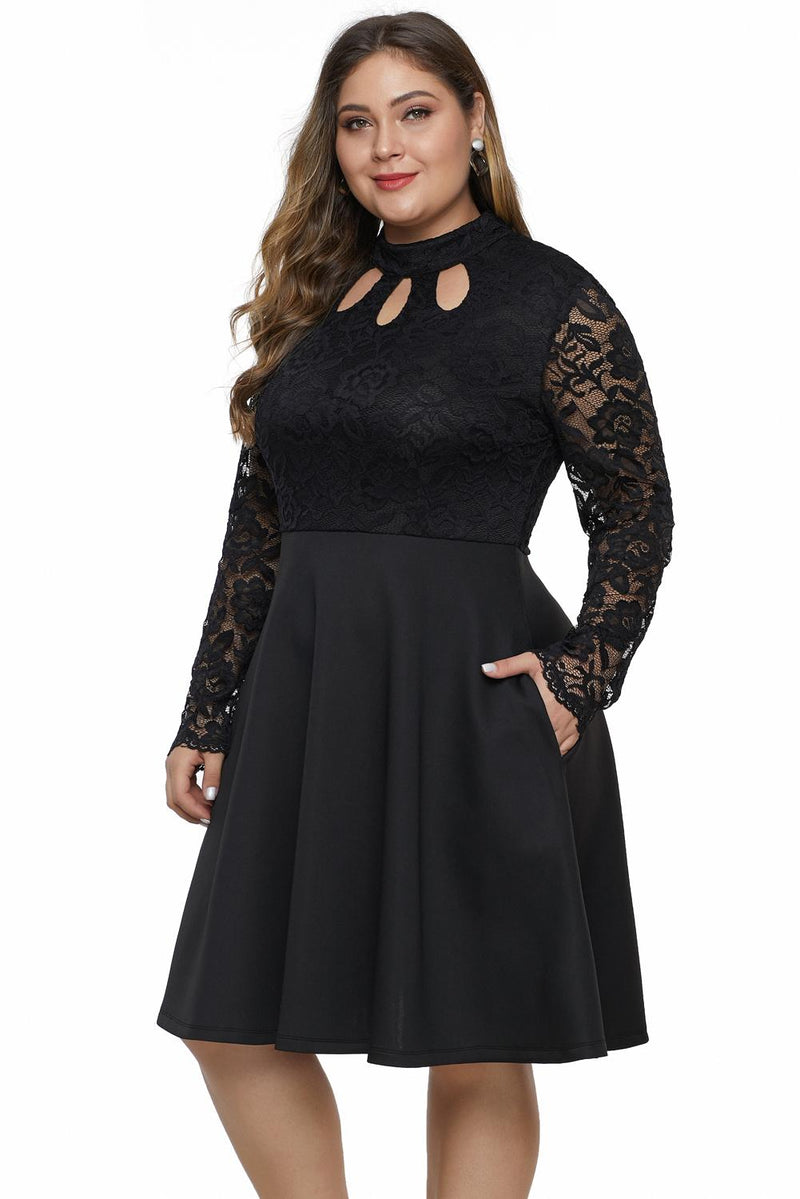 Black Keyhole Lace Bustier Plus Size Dress