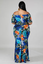 Green Off-the-shoulder Floral Print Plus Size Maxi Dress