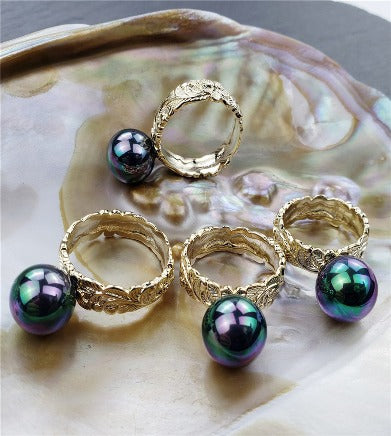 Beautiful black pearl ring ready for shipping worldwide