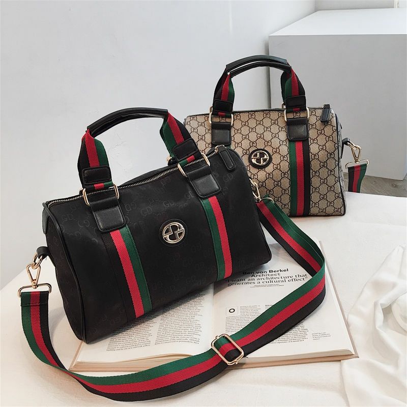 Beautiful immitation Brand hand bags