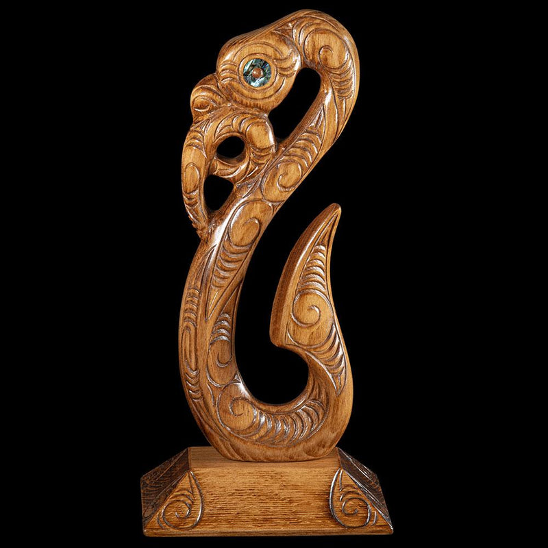 Large Manaia Matau Sculpture