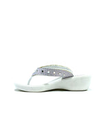 The Hale Wedge White