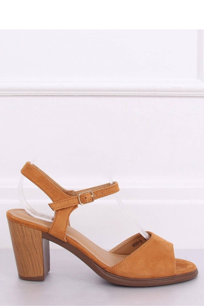 Heel sandals model 142085 Inello