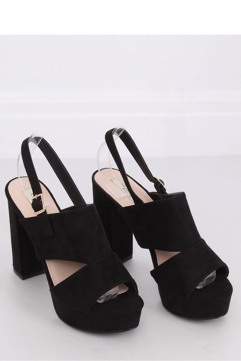 Heel sandals model 142105 Inello