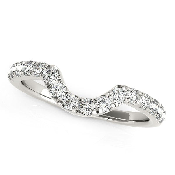 14K White Gold Curved Diamond Wedding Band (3/8 ct. tw.)