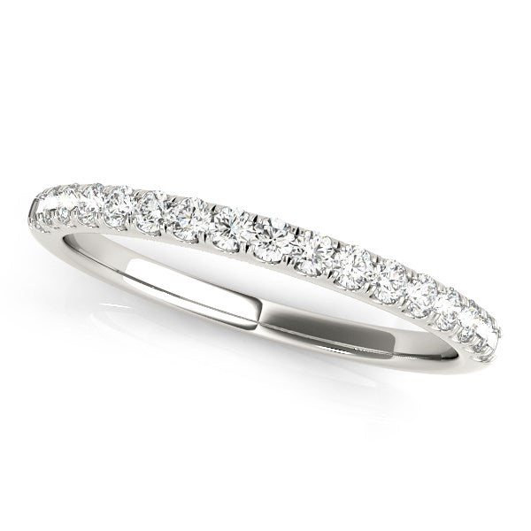 14K White Gold Diamond Scallop Setting Wedding Band (1/3 ct. tw.)