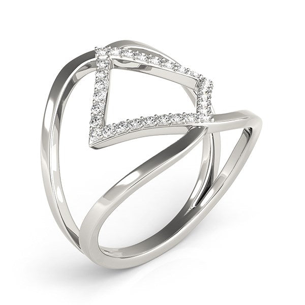 14K White Gold Interlaced Design Diamond Ring (1/5 ct. tw.)