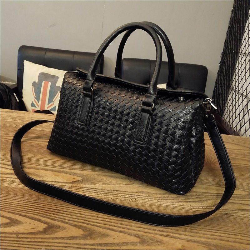 Beautiful handbags for ladies