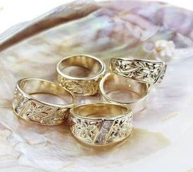 Ladie's beautiful diamond rings