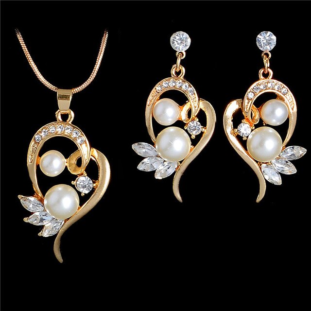 Classic Imitation Pearl necklace Gold Color jewelry set