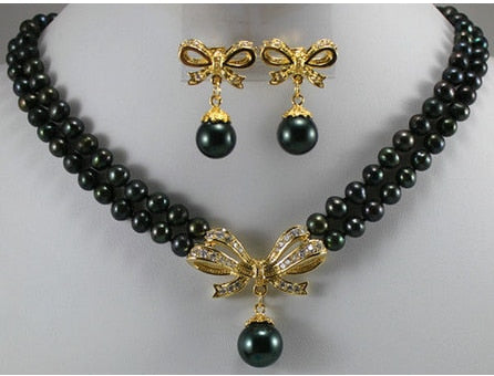 Freshwater black pearl necklace and earring sets