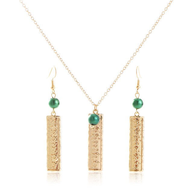 Necklace Pendant Dangle Stud Earrings Set